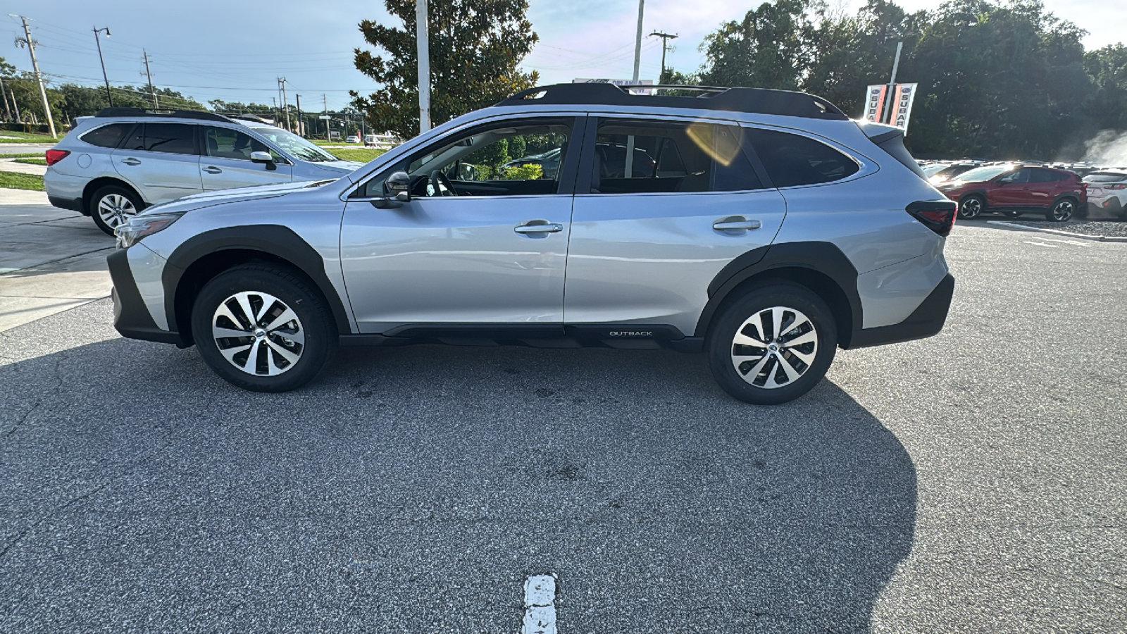 2025 Subaru Outback Premium photo 4
