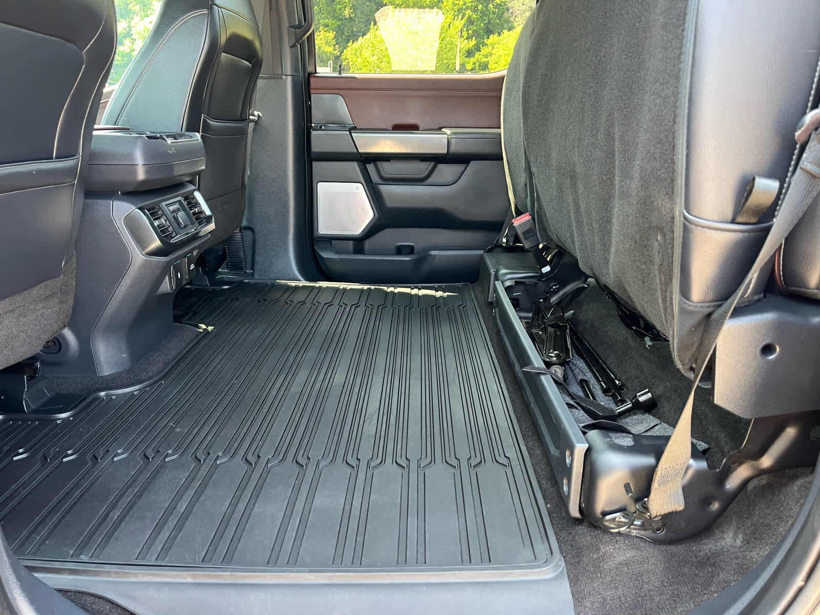 2021 Ford F-150 Lariat photo 15