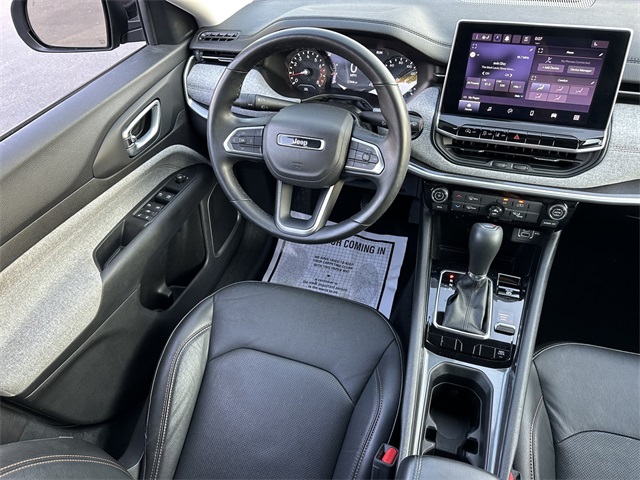 2022 Jeep Compass Latitude Lux Altitude photo 15