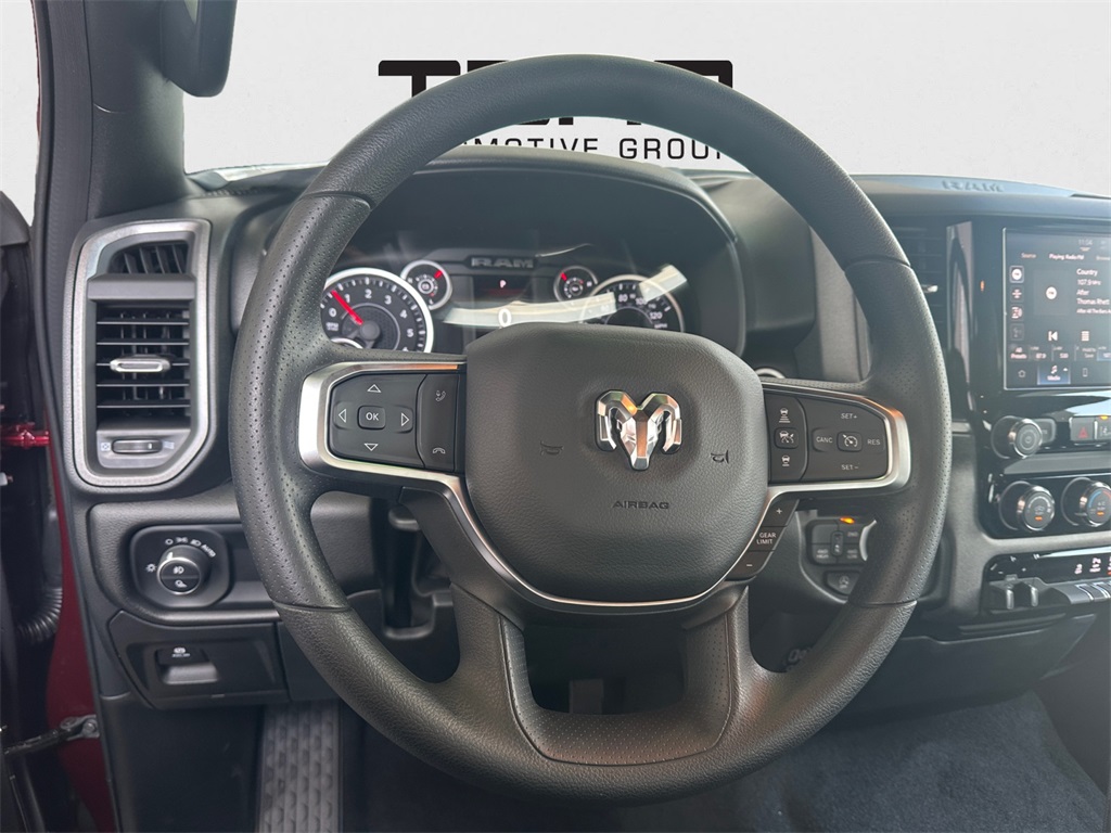 2025 Ram 1500 Tradesman photo 16