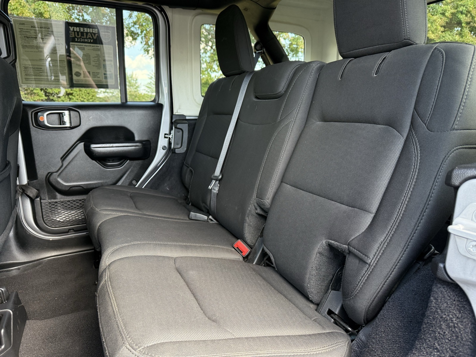 2019 Jeep Wrangler Unlimited Sport S photo 3