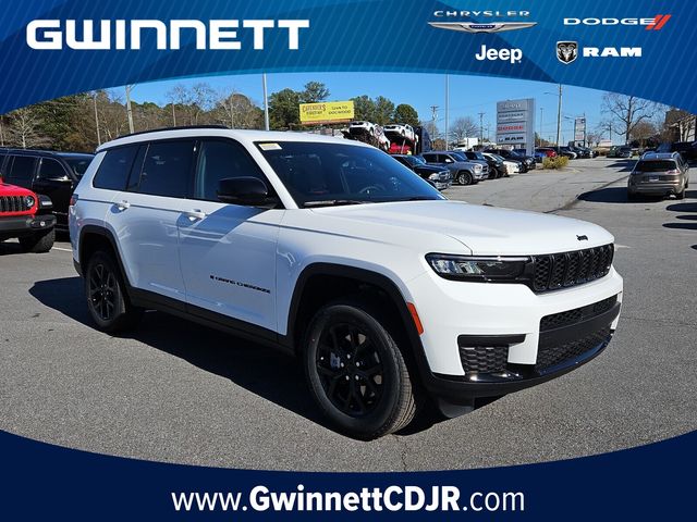 2025 Jeep Grand Cherokee L Altitude's photo