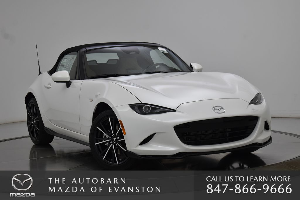 2025 Mazda MX-5 Miata Grand Touring's photo