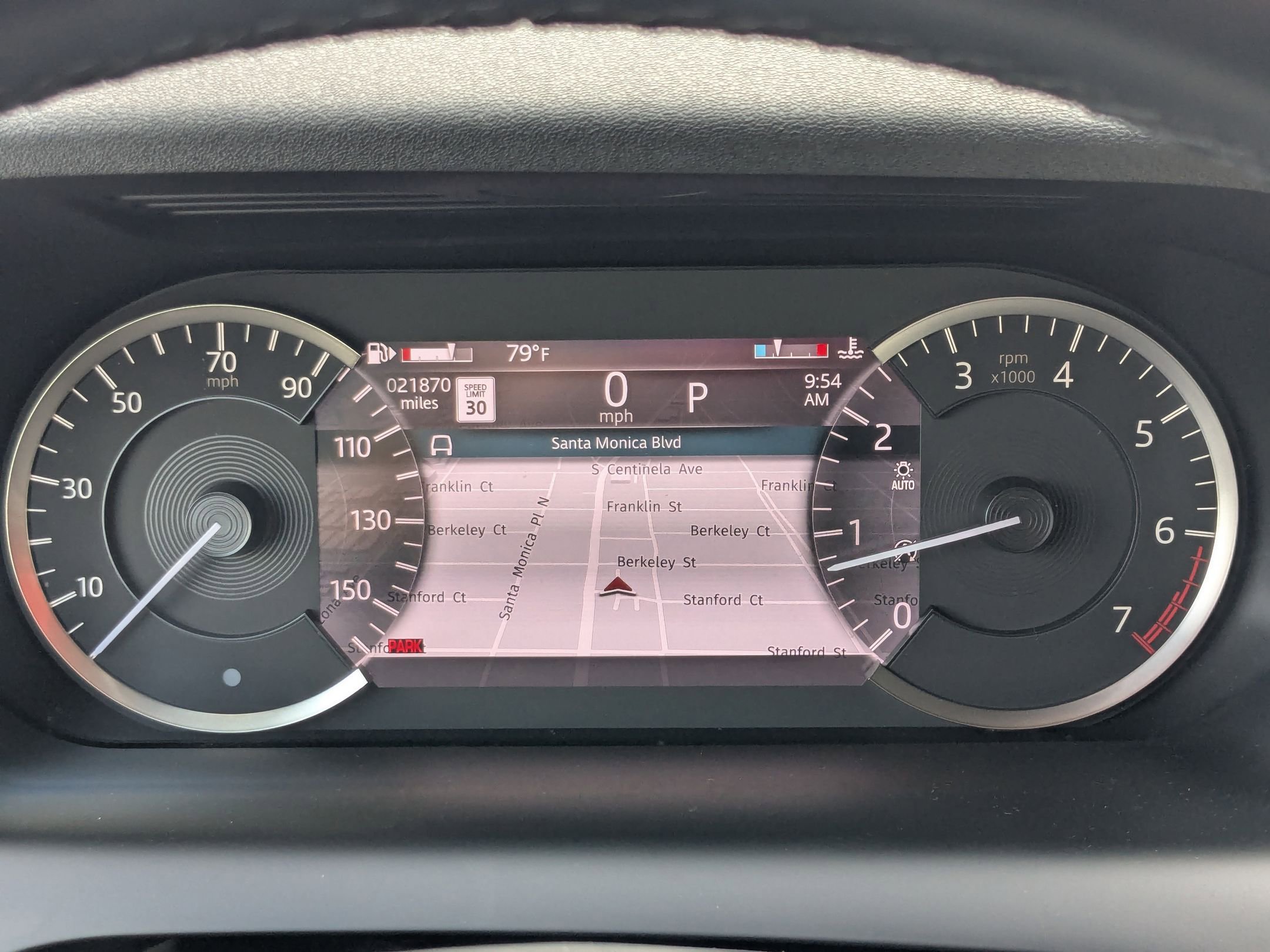 2023 Land Rover Discovery Sport SE photo 11