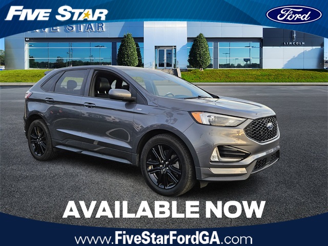 2021 Ford Edge ST Line's photo