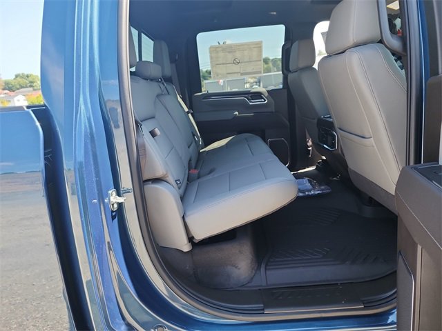 2025 Chevrolet Silverado 3500HD LTZ photo 10