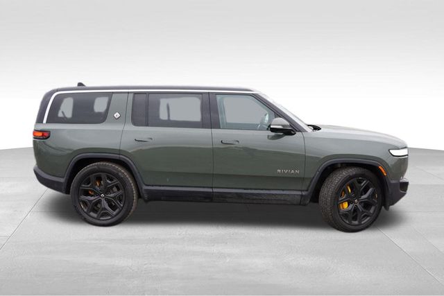 2024 Rivian R1S Launch Edition photo 2