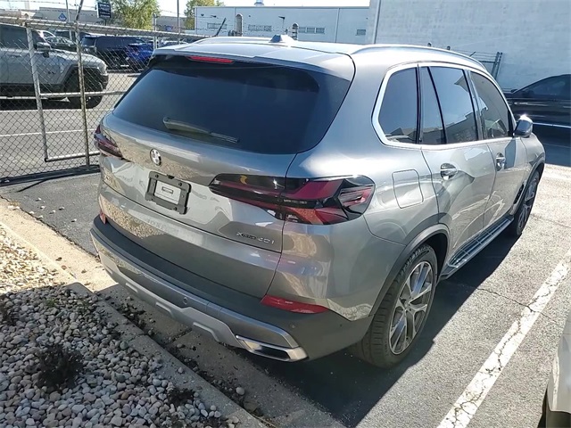 2024 Bmw X5 xDrive40i photo 2