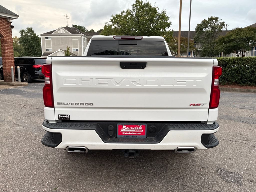 2020 Chevrolet Silverado 1500 RST photo 3