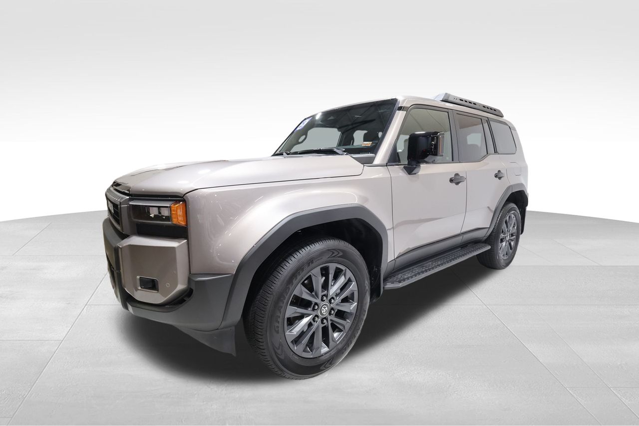 2025 Toyota Land Cruiser photo 8