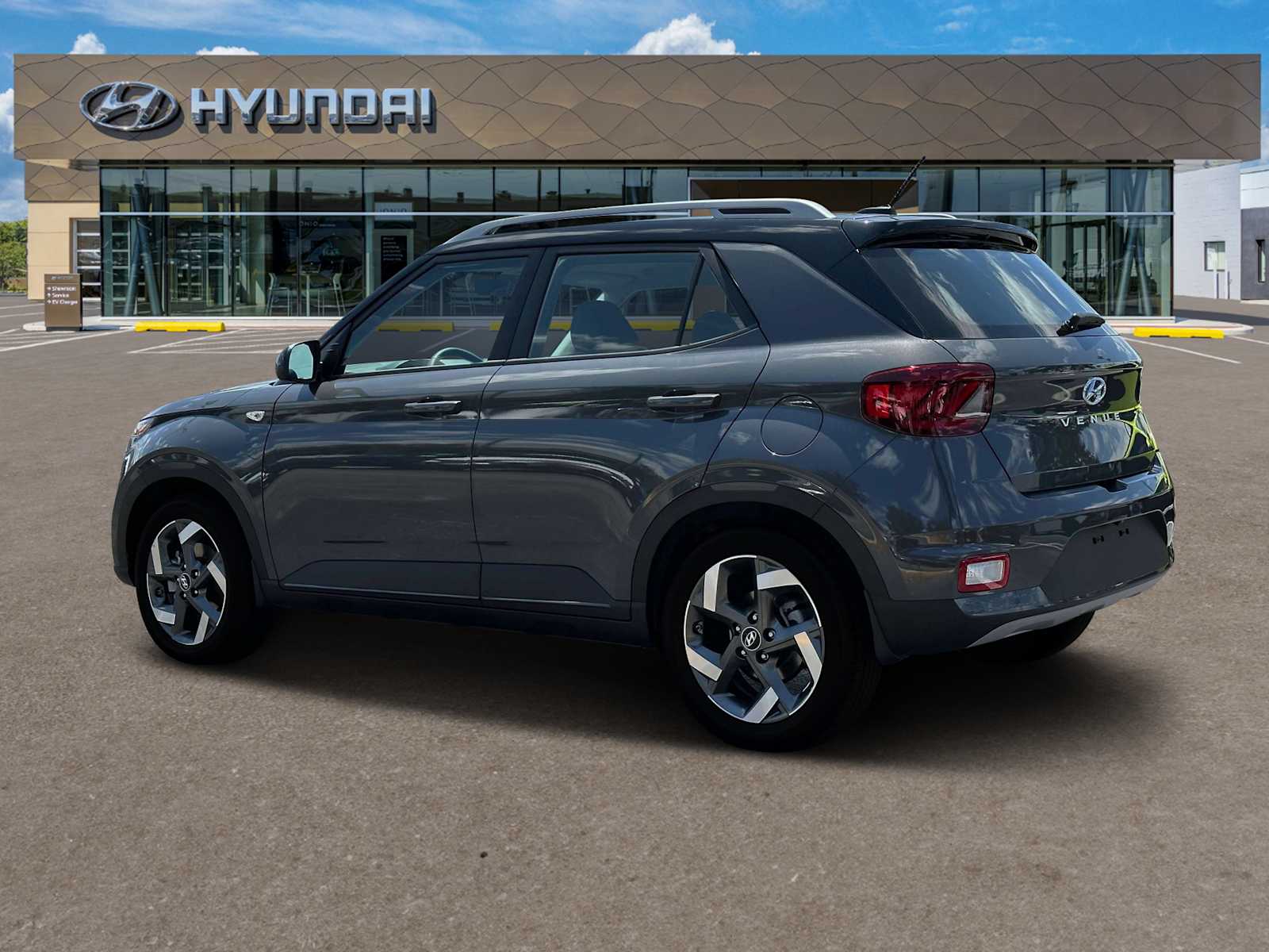 2025 Hyundai Venue Limited photo 4