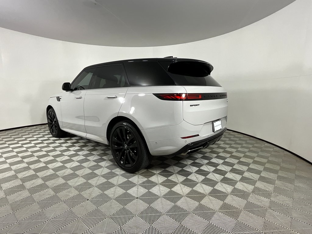 2023 Land Rover Range Rover Sport SE photo 2