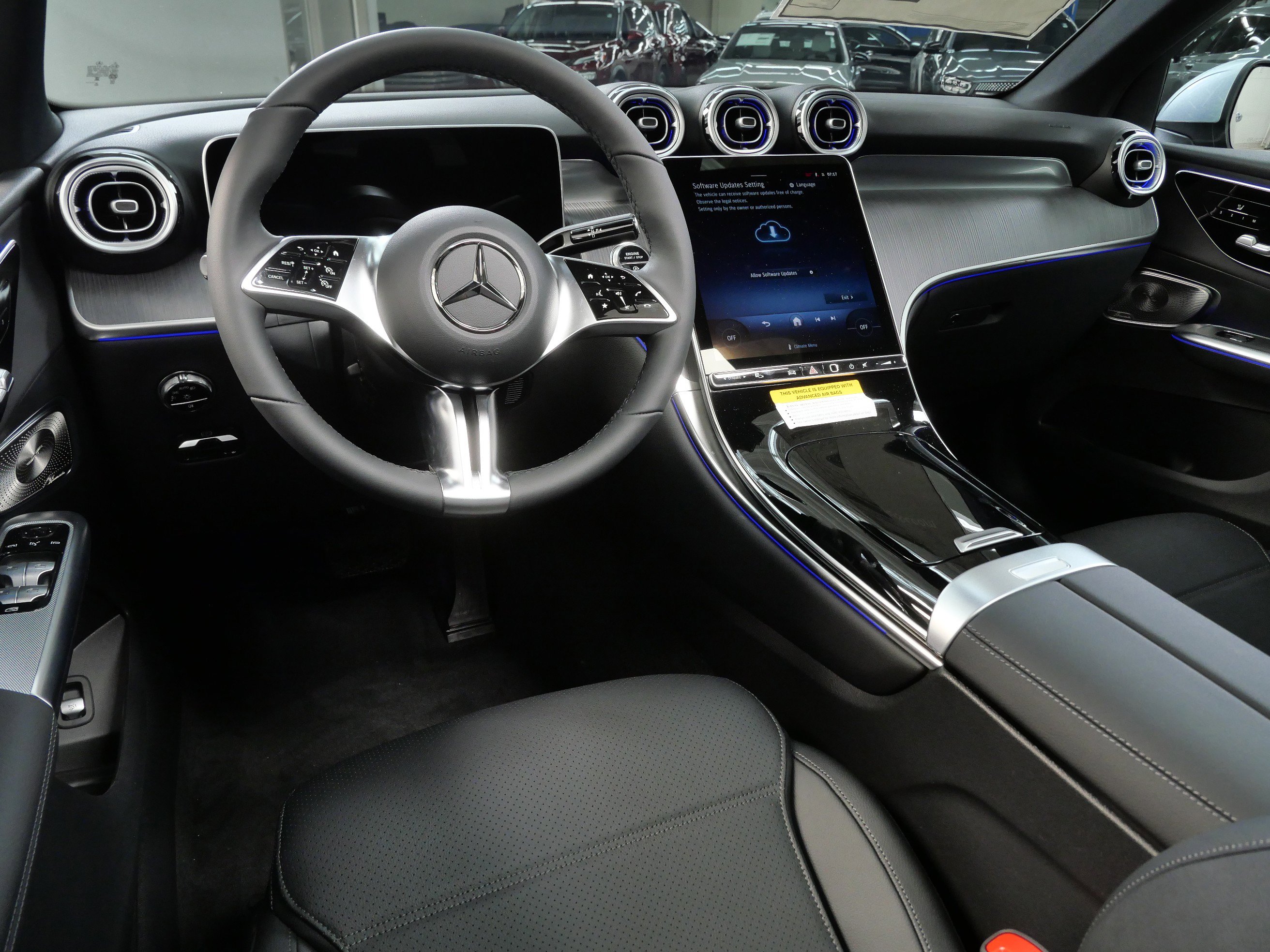 2026 Mercedes Benz GLC 300 4MATIC photo 2