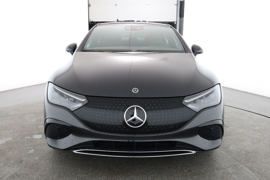2024 Mercedes Benz EQE Sedan 350 4MATIC photo 2