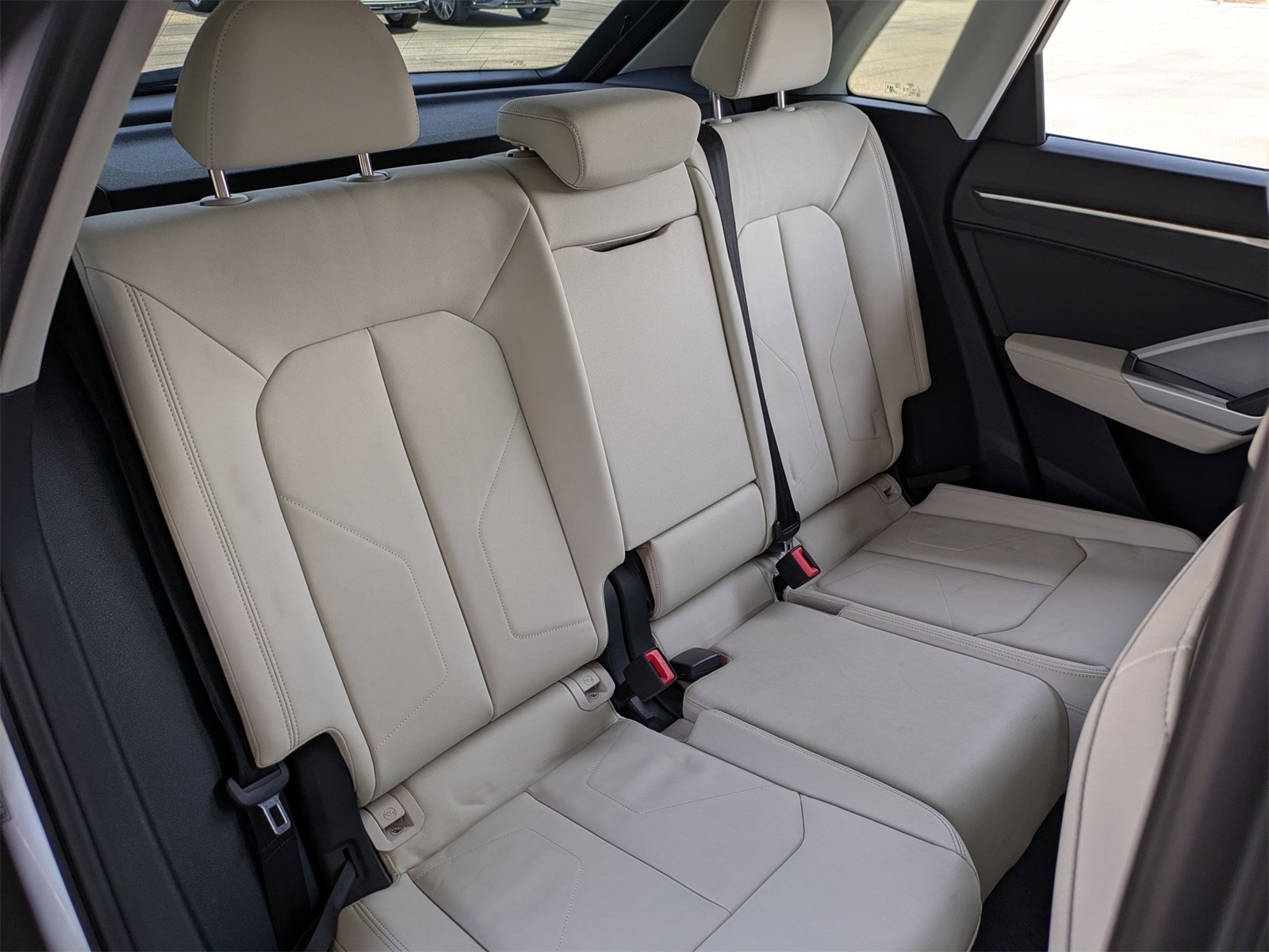 2022 Audi Q3 S line Premium photo 29