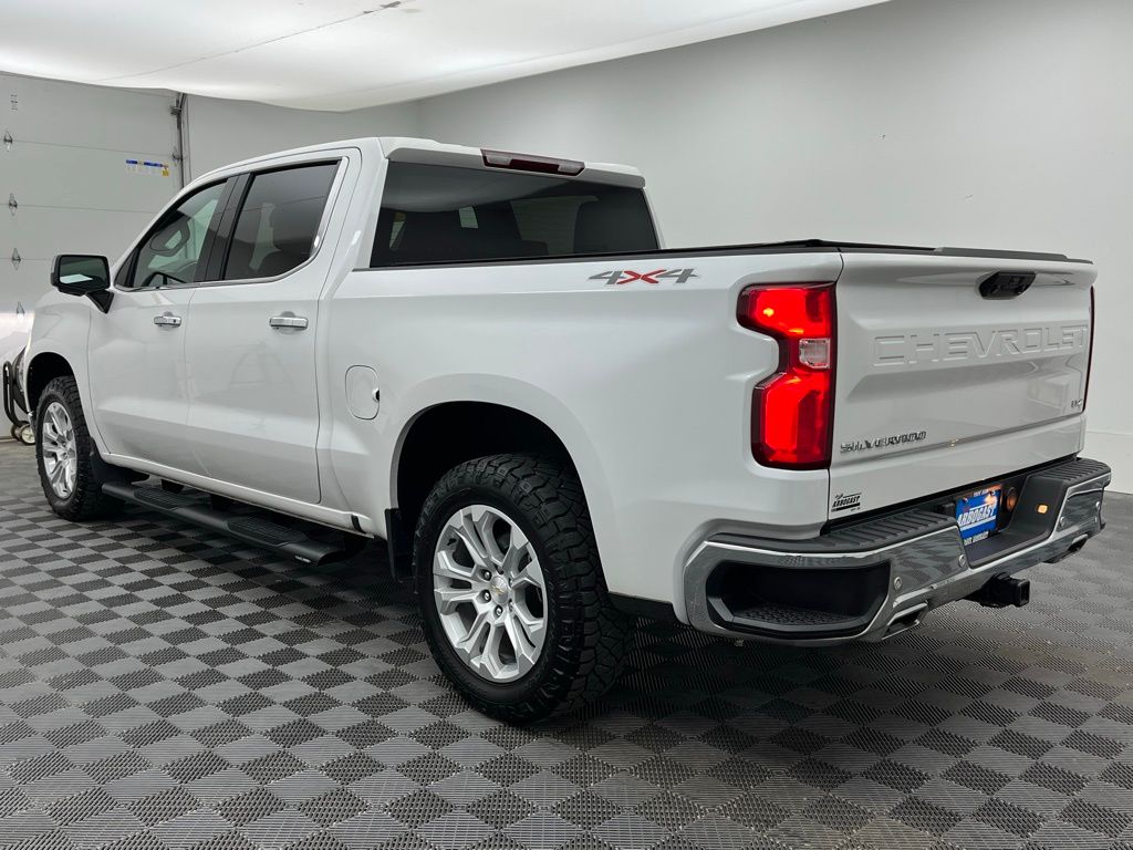 2022 Chevrolet Silverado 1500 LTZ photo 13