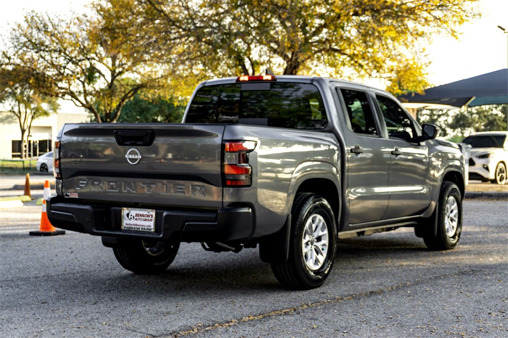 2026 Nissan Frontier S photo 4