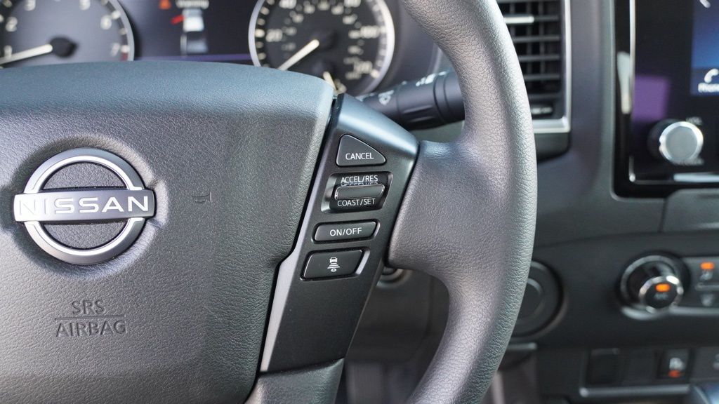 2023 Nissan Frontier SV photo 22