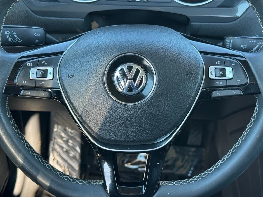 2021 Volkswagen Tiguan SE photo 9