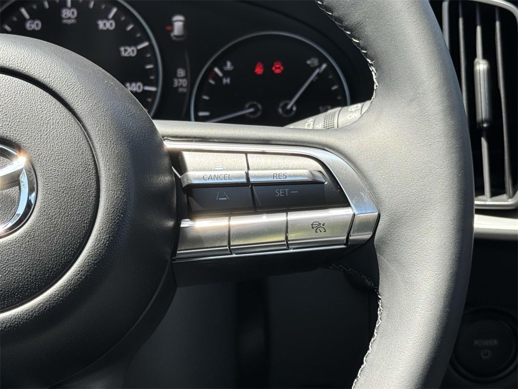 2025 Mazda CX-50 2.5 Select photo 18