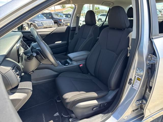 2024 Subaru Legacy Premium photo 4