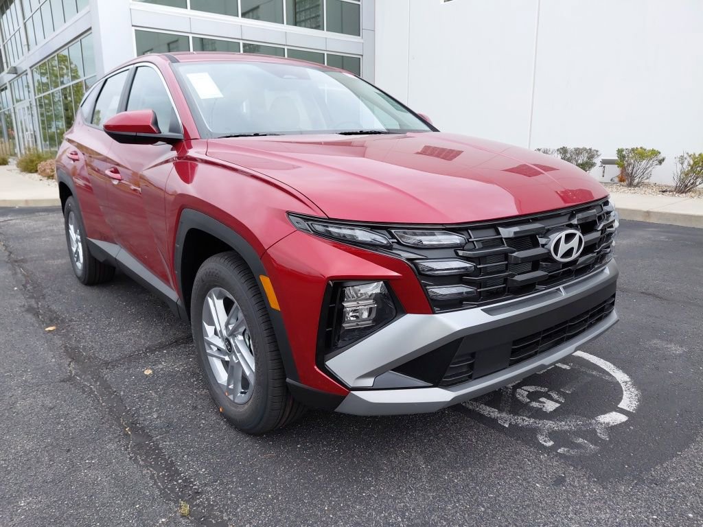 2026 Hyundai Tucson SE photo 4