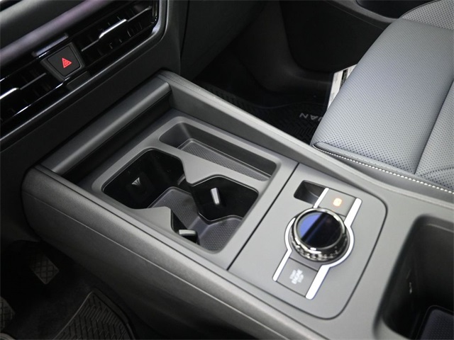 2025 Volkswagen Tiguan SE photo 9