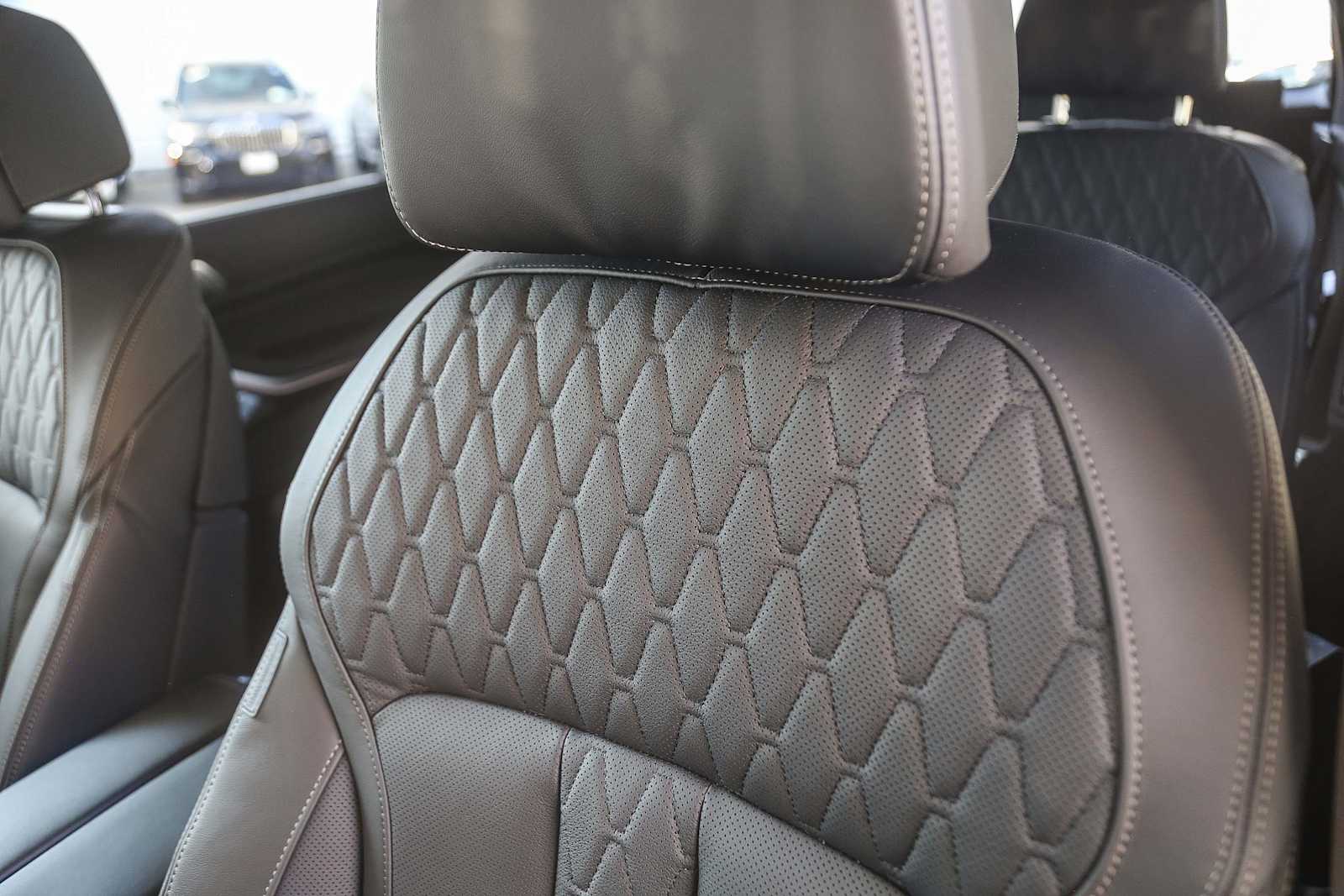 2026 Bmw X7 ALPINA XB7 photo 22