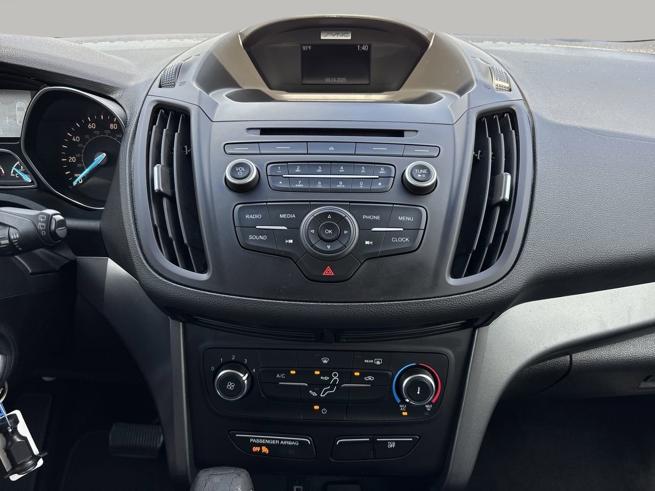 2017 Ford Escape S photo 20
