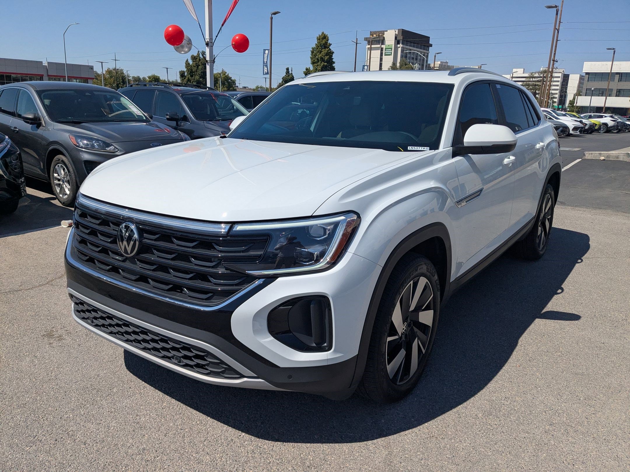 2024 Volkswagen Atlas Cross Sport SE Technology photo 7