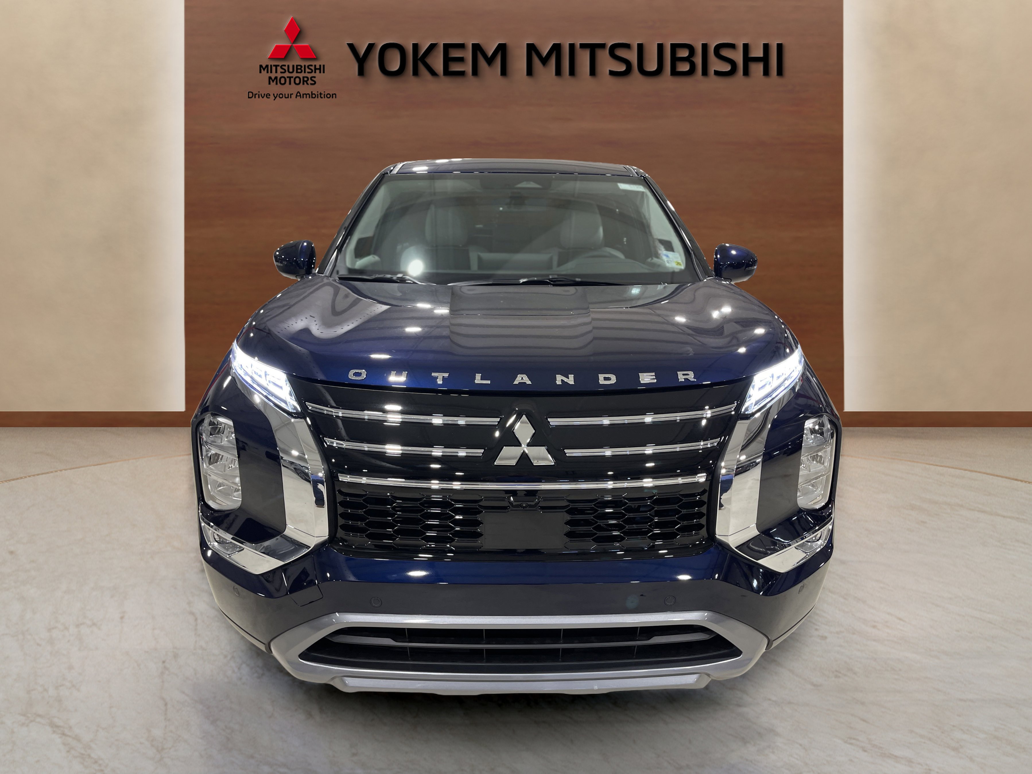 2025 Mitsubishi Outlander SE photo 7