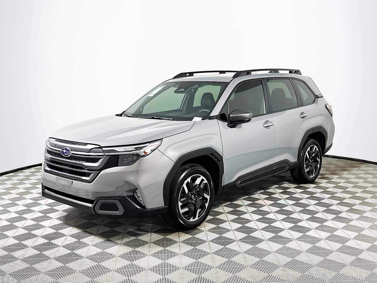 2025 Subaru Forester Limited photo 3