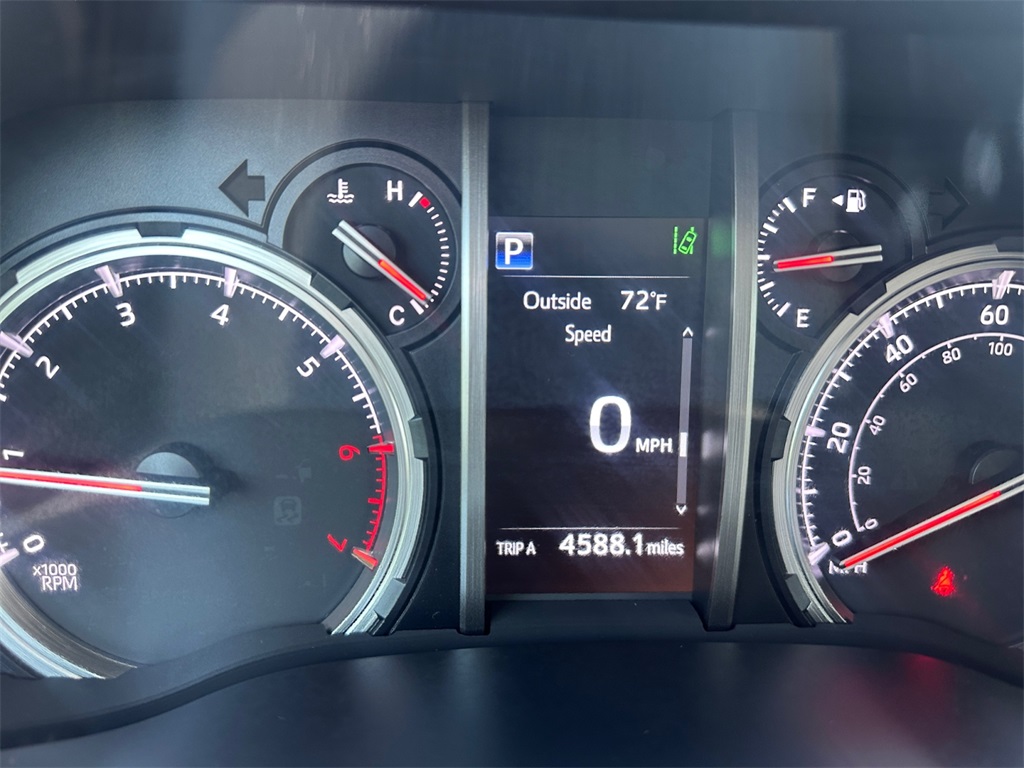 2023 Toyota 4Runner TRD Off-Road Premium photo 17