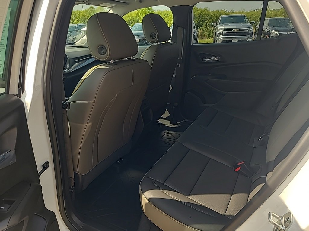 2026 Chevrolet Trax ACTIV photo 12