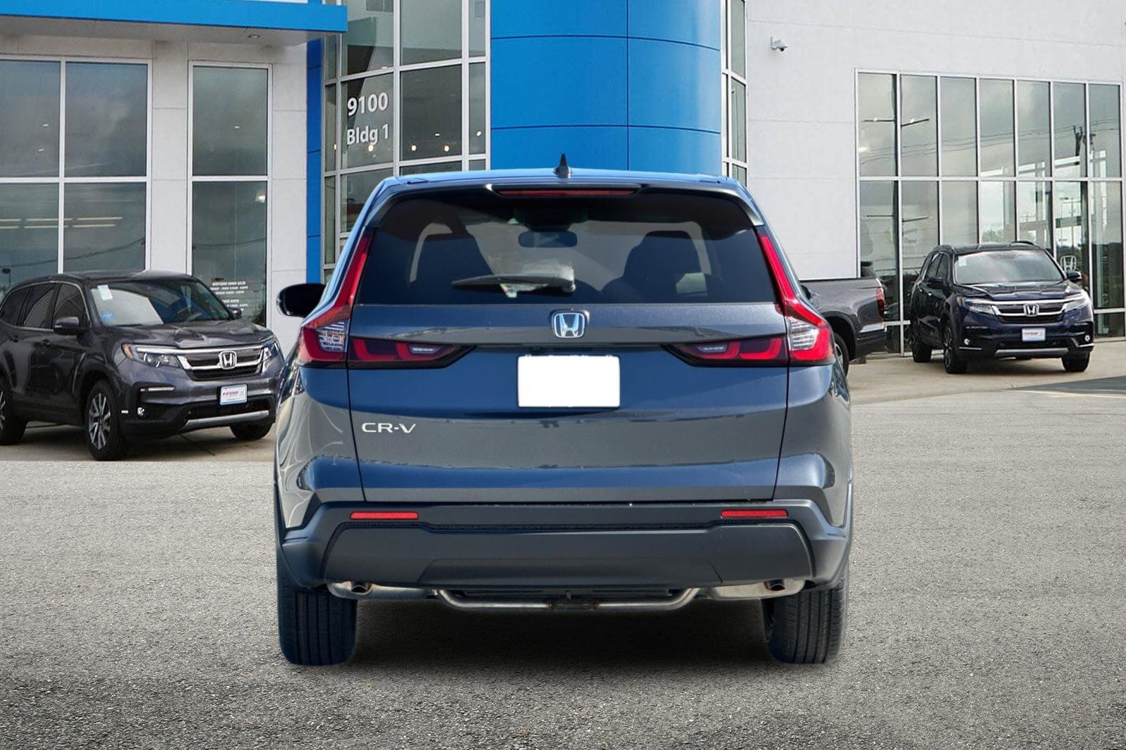 2025 Honda CR-V LX photo 3