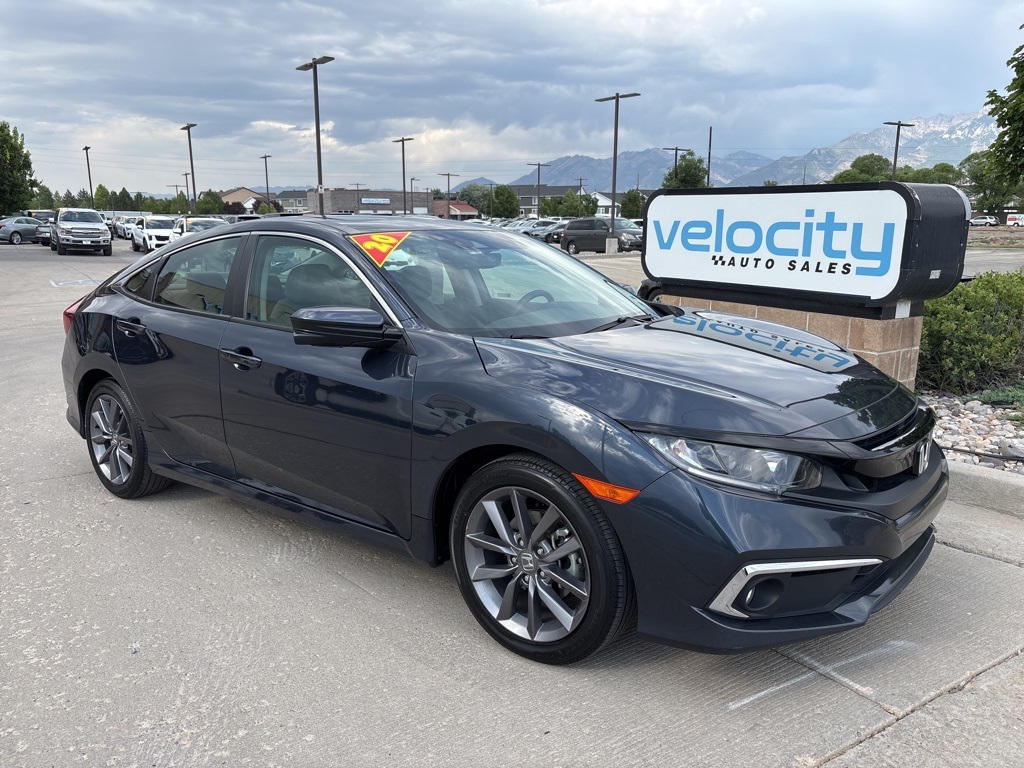 2020 Honda Civic EX-L's photo