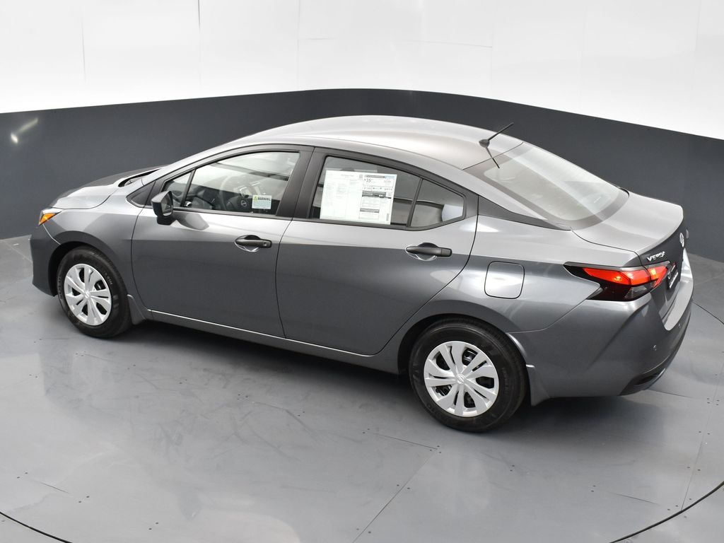 2025 Nissan Versa 1.6 S photo 42
