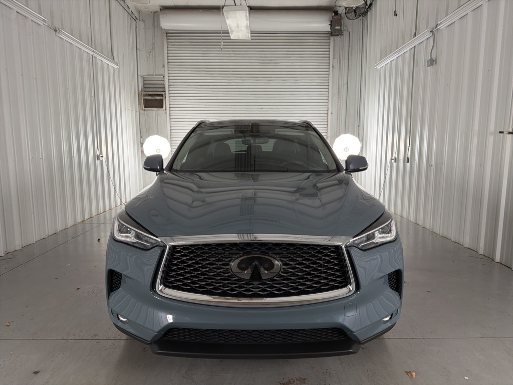 2022 Infiniti QX50 Luxe photo 2