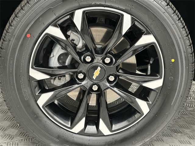 2023 Chevrolet Trailblazer LT photo 2