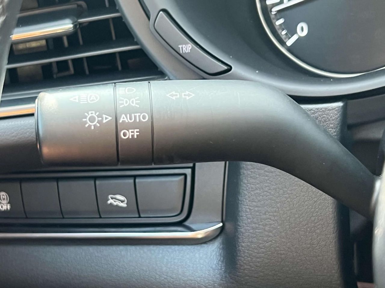 2022 Mazda CX-30 Carbon photo 20