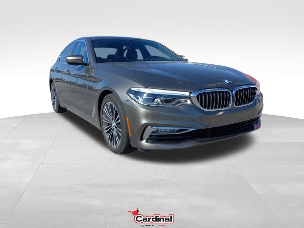 2018 BMW 5 Series 540i's photo