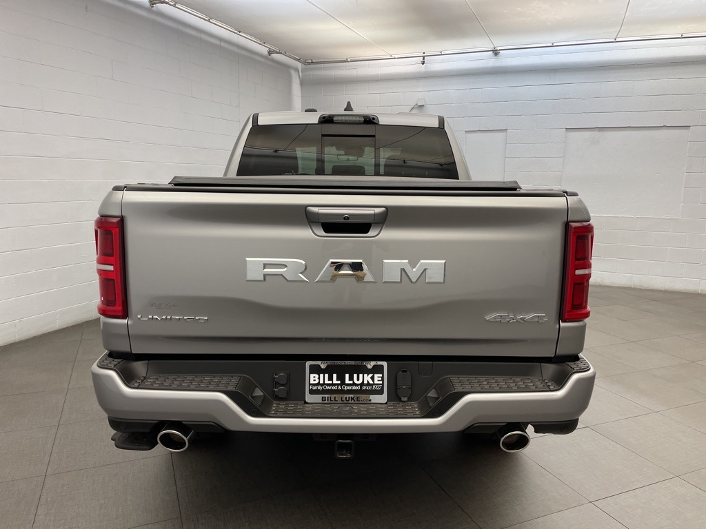 2025 Ram 1500 Limited photo 3