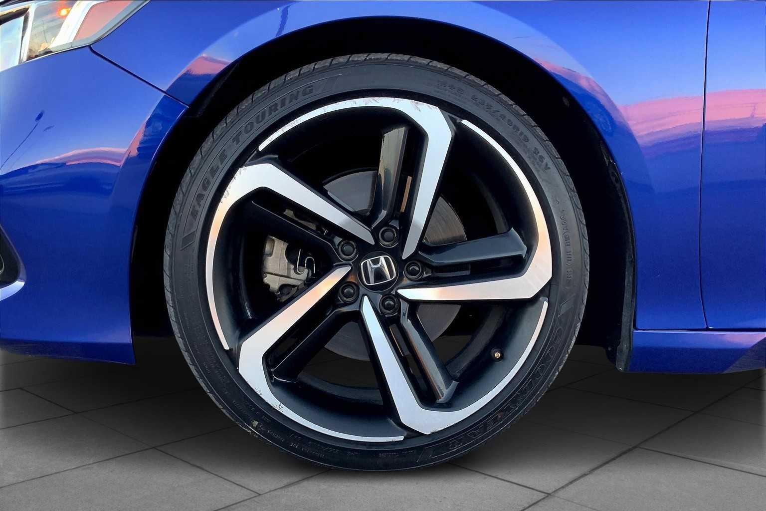 2022 Honda Accord Sport photo 10