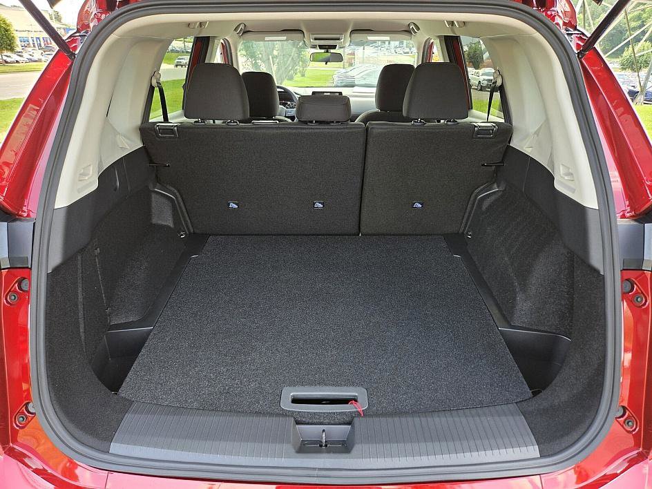 2025 Nissan Rogue S photo 10