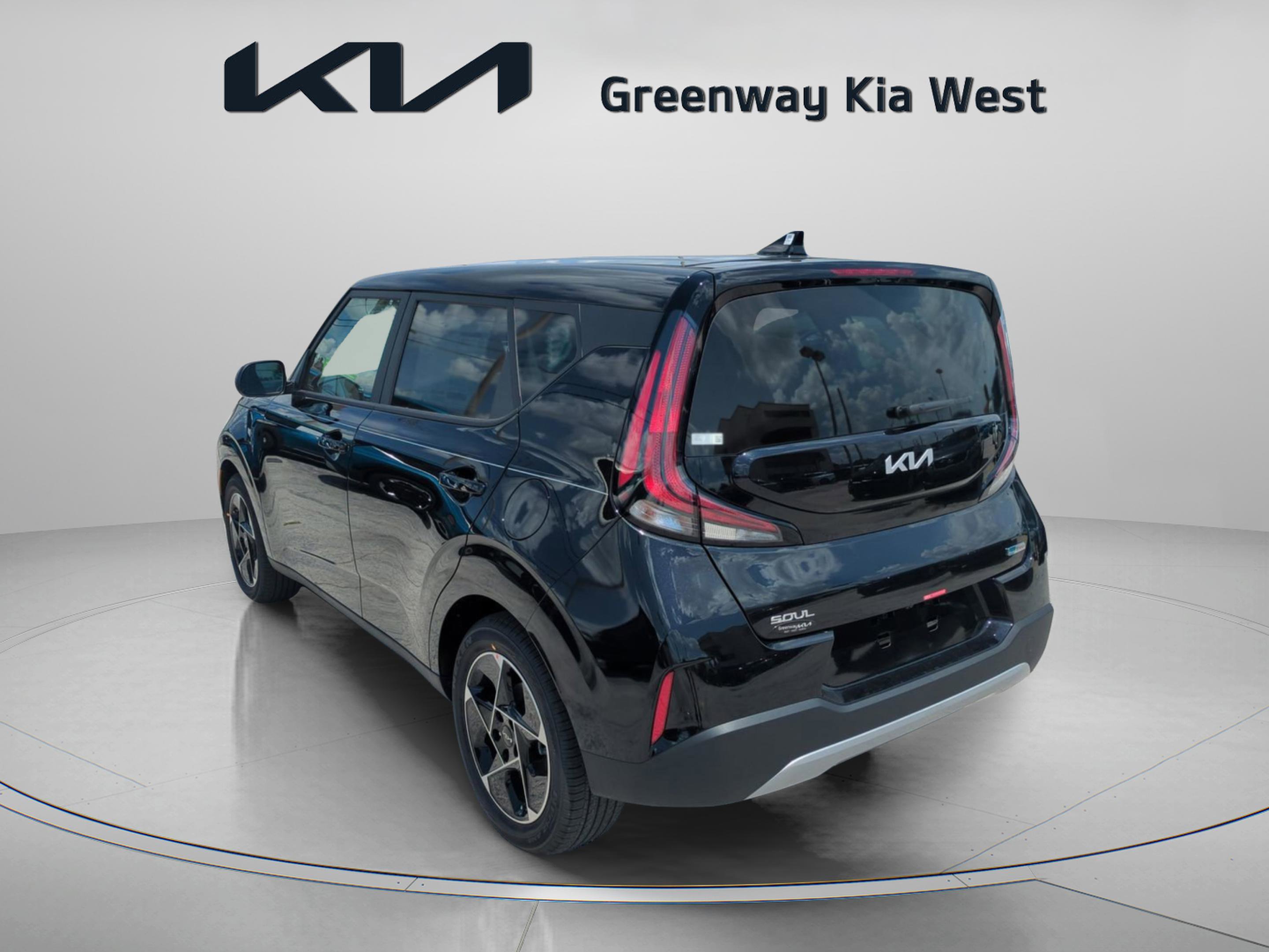 2025 Kia Soul EX photo 6