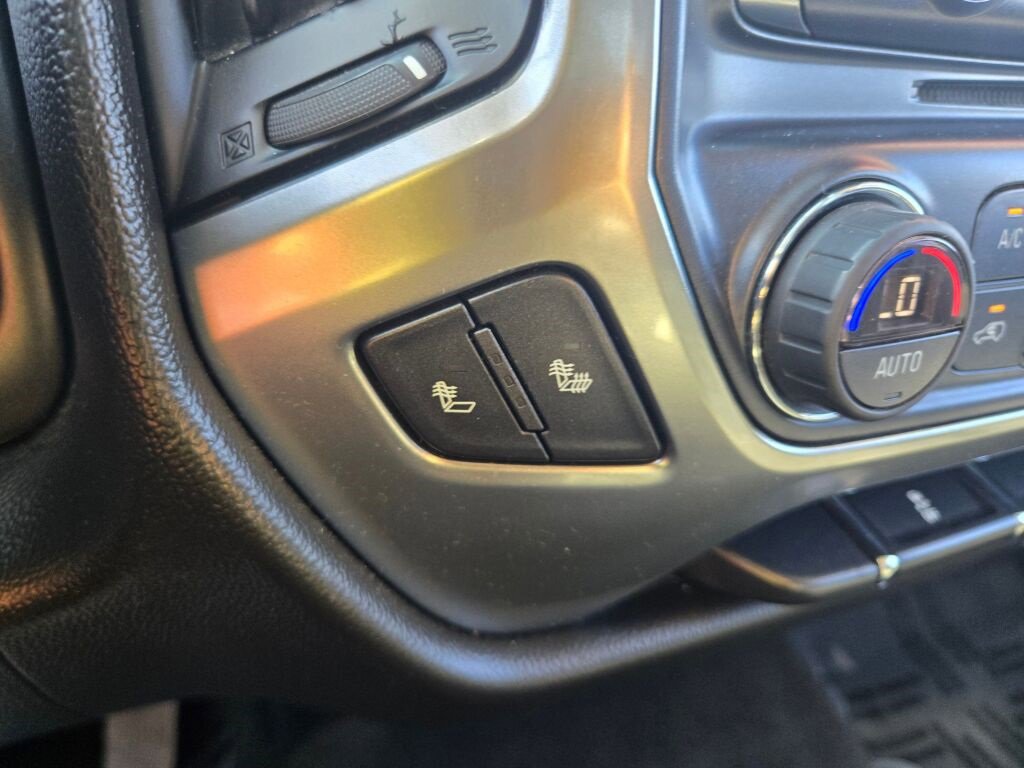 2017 Chevrolet Silverado 1500 LT photo 20