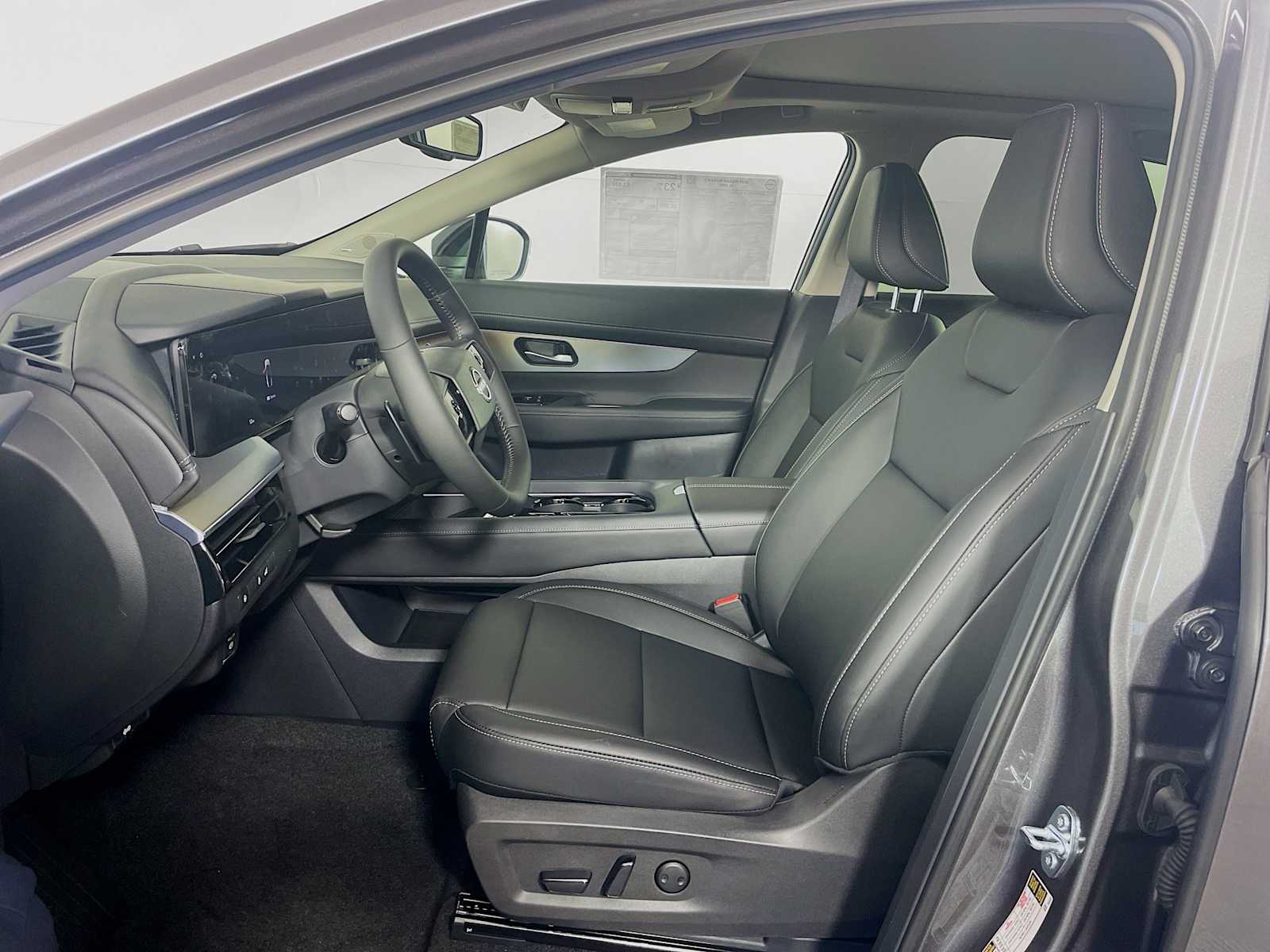 2025 Nissan Murano SL photo 4