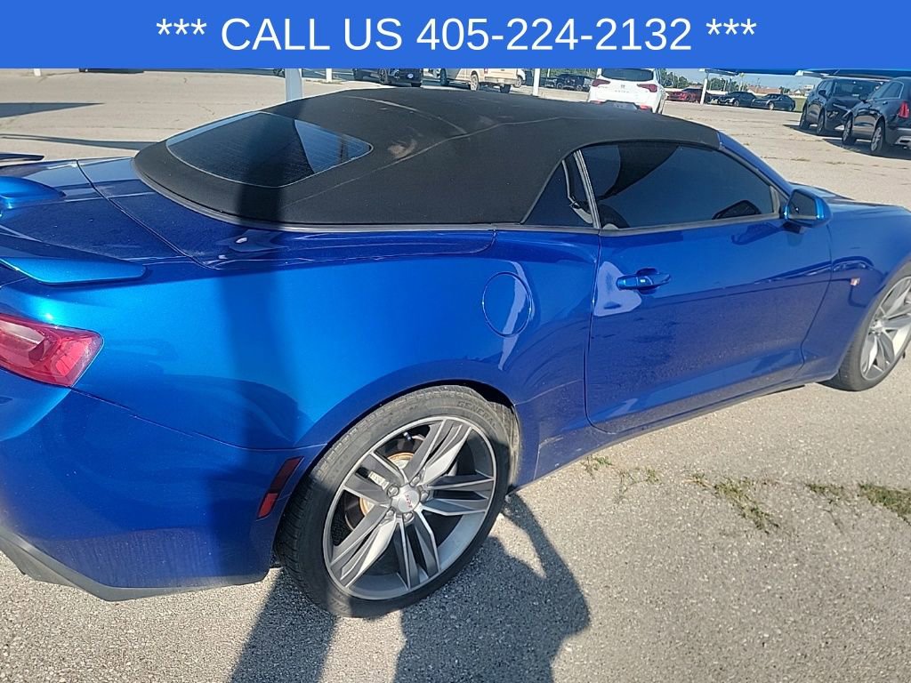 2017 Chevrolet Camaro 2LT photo 17