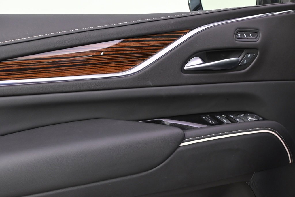 2024 Cadillac Escalade ESV Premium Luxury photo 23