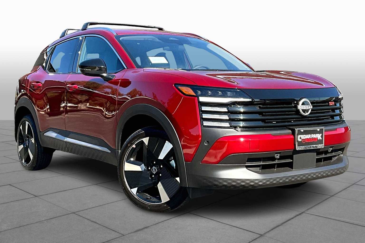 2026 Nissan Kicks SR photo 2